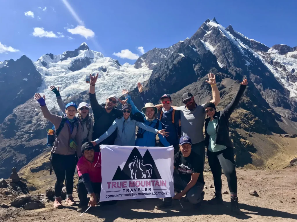 4-Day Lares Trek with Short Inca Trail to Machu Picchu